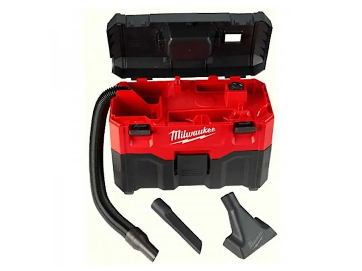 Milwaukee M18 Wet/Dry Hoover Bare Unit - Image 1