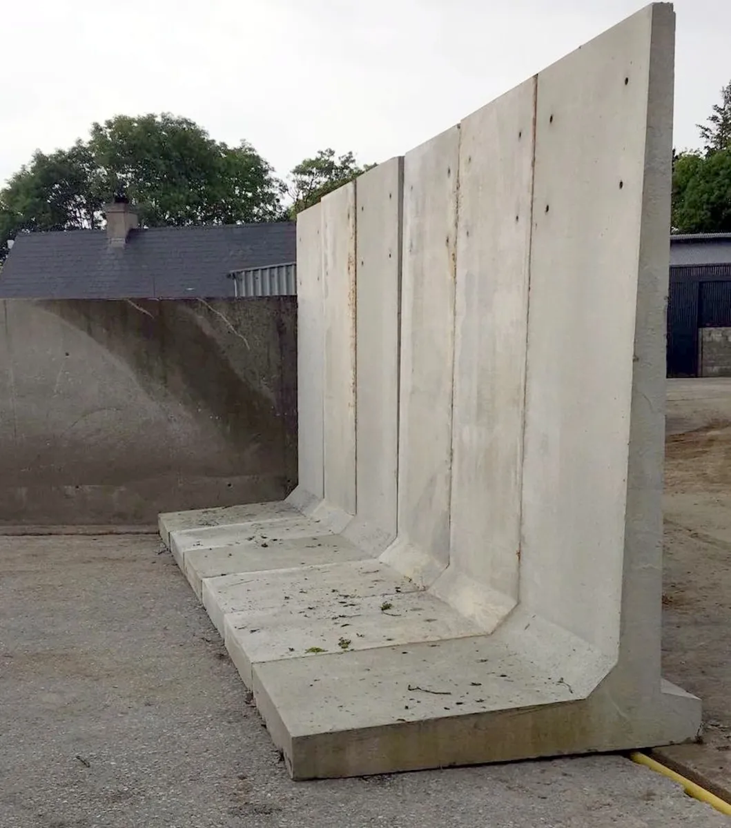 10 Ft High L Shape Bunker Silage Walls - Image 1