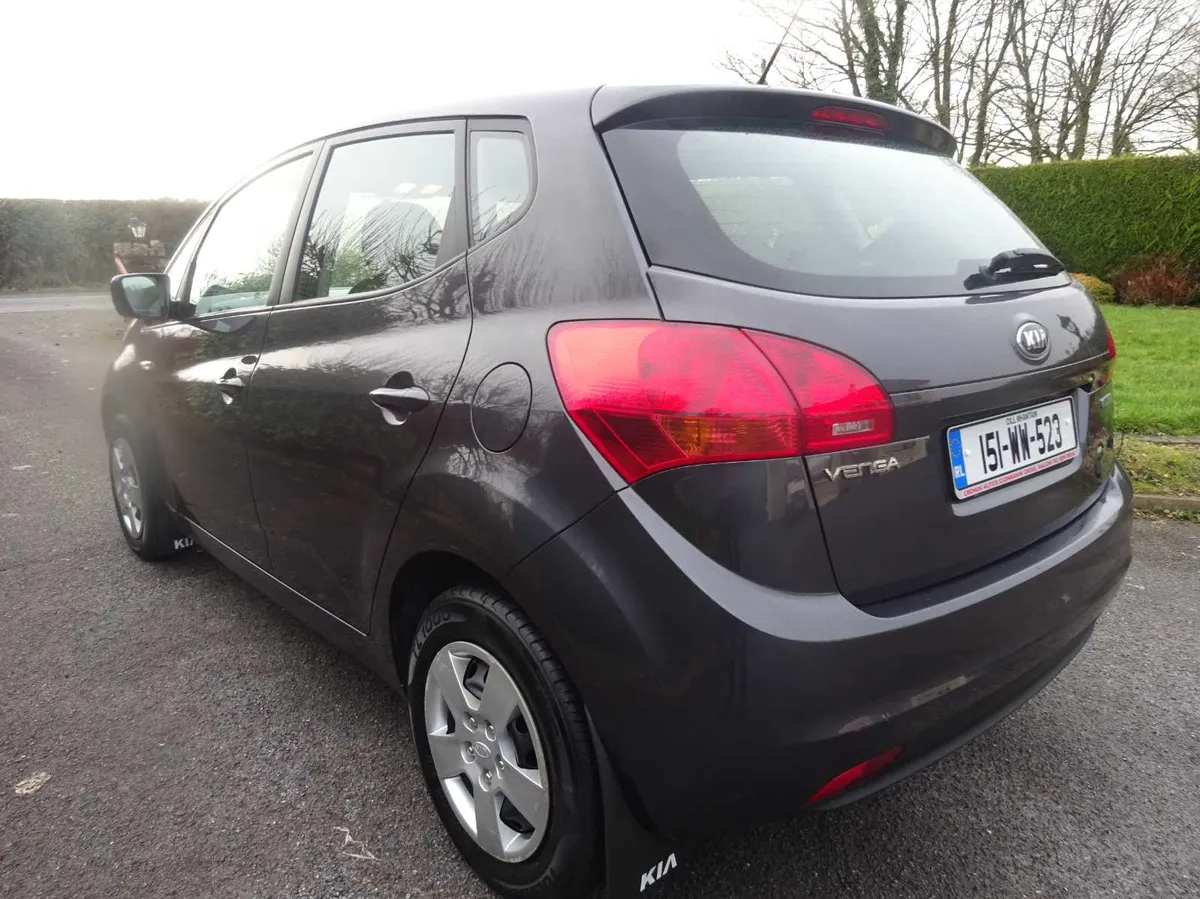 2015 KIA VENGA 1.4 PETROL - Image 4