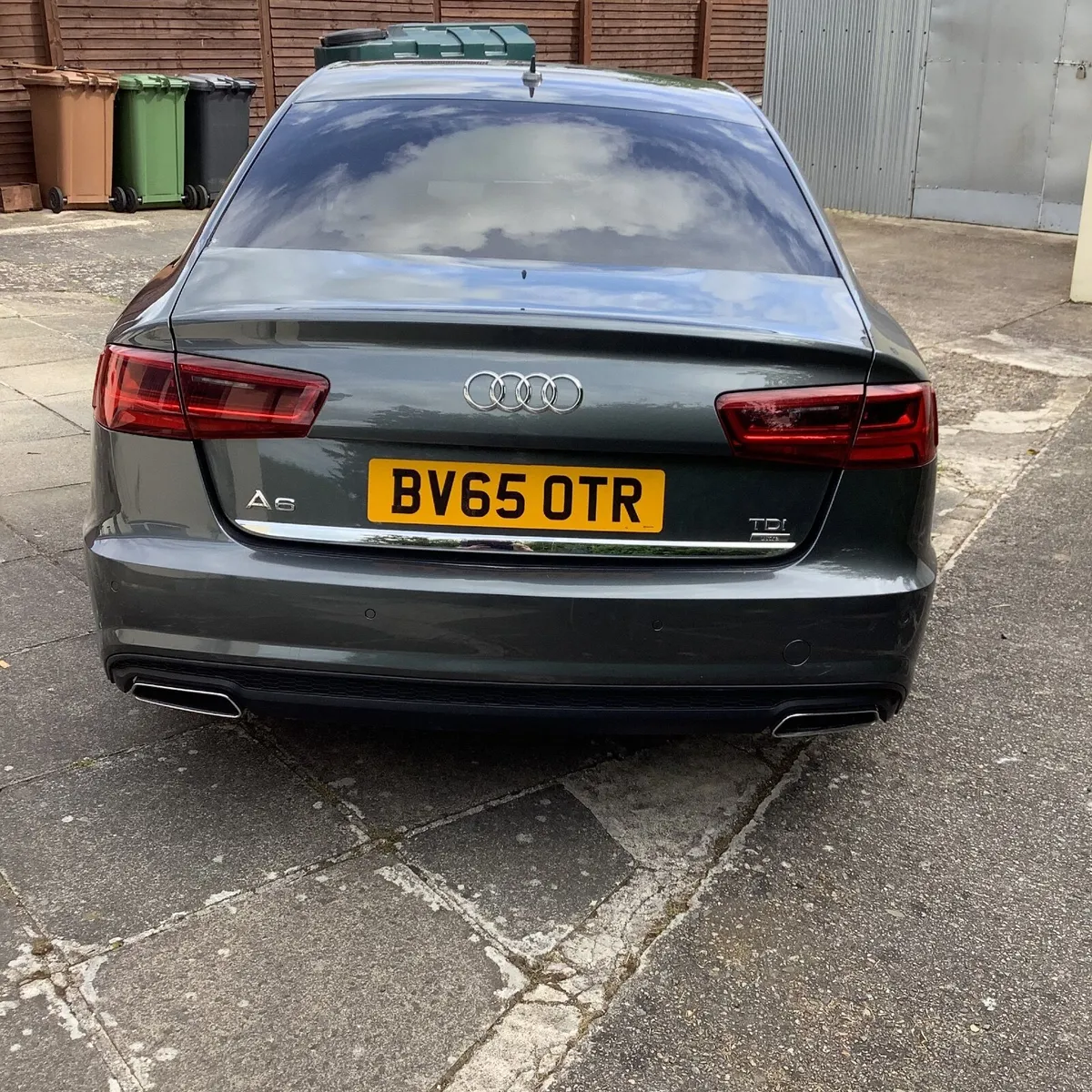 Audi A6 s line ultra 2.0 tdi manual aug 2015 mot d - Image 4