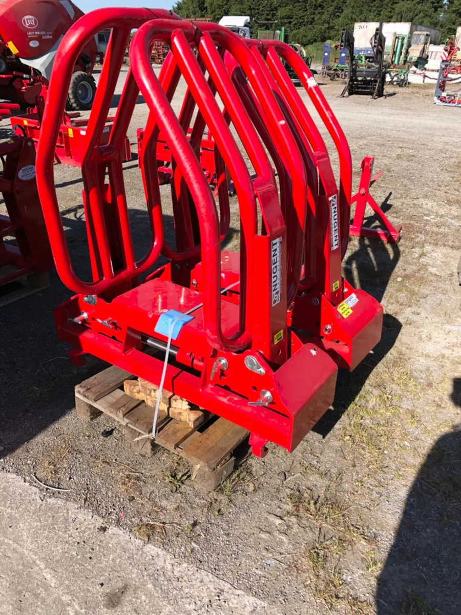 Nugent bale lifters - Image 2