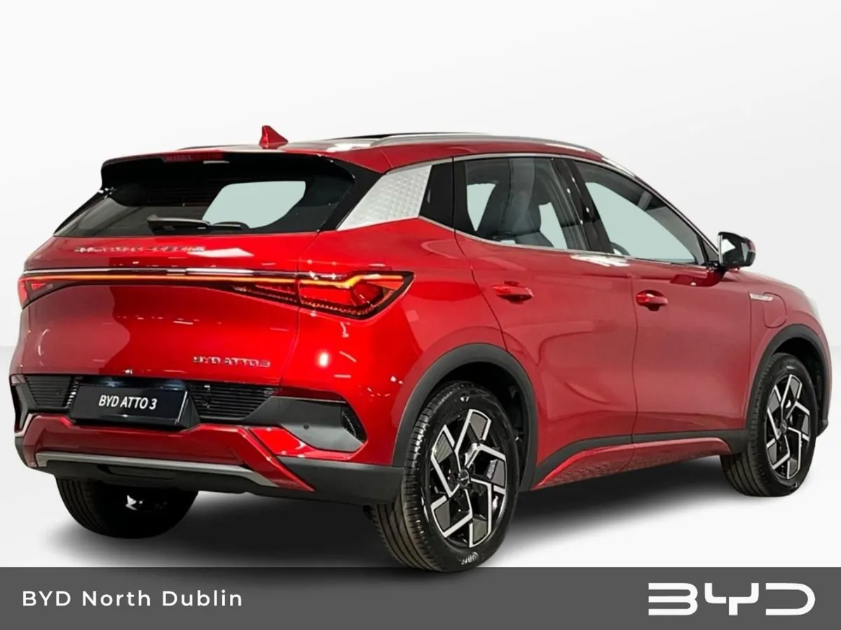 BYD ATTO 3 Comfort 60kwh 204PS - 18 Inch Alloys - - Image 3