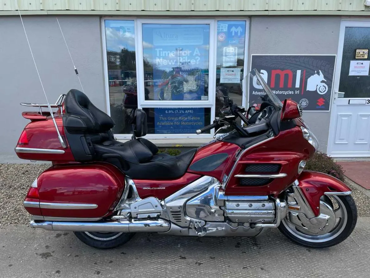 2002 HONDA 1800 GOLDWING AT AMI