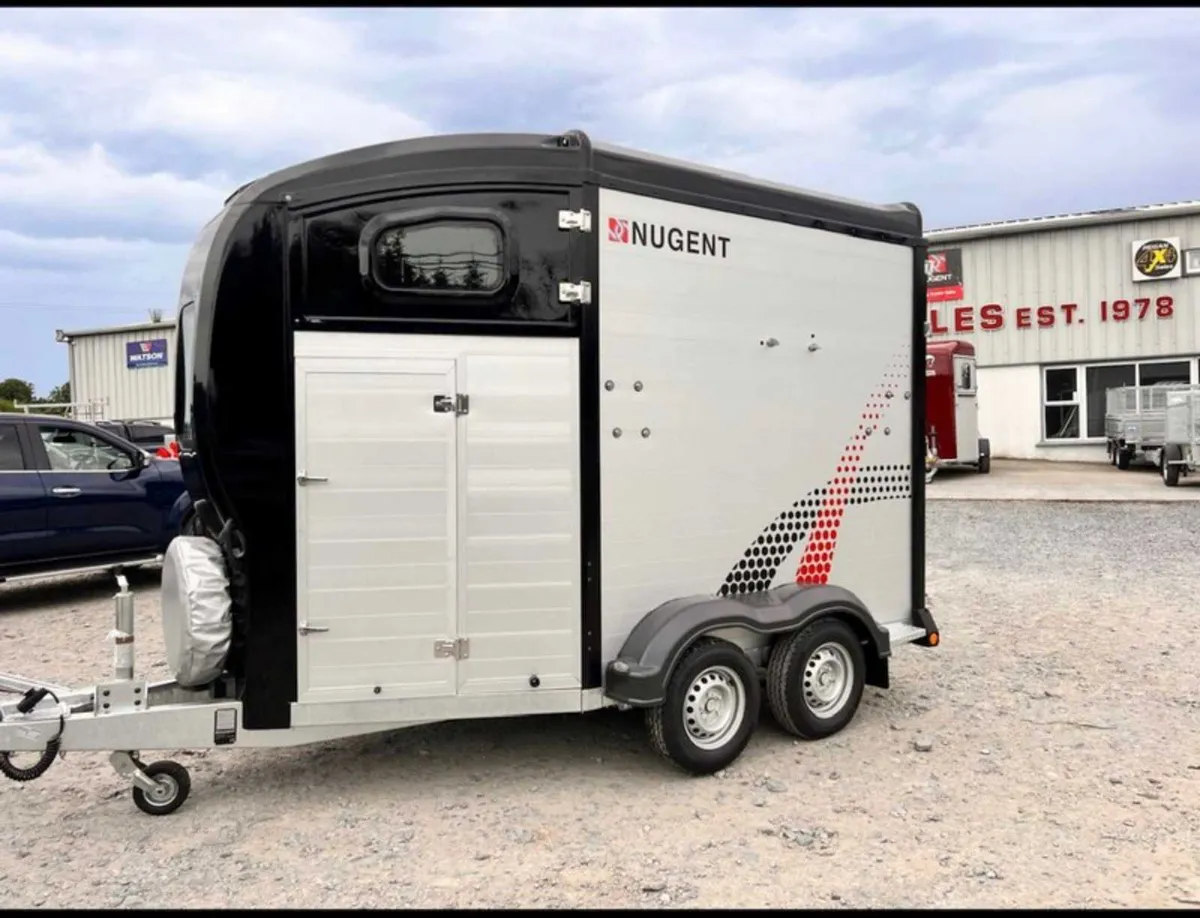 Nugent Spirit 25 - Horse Box - Image 2