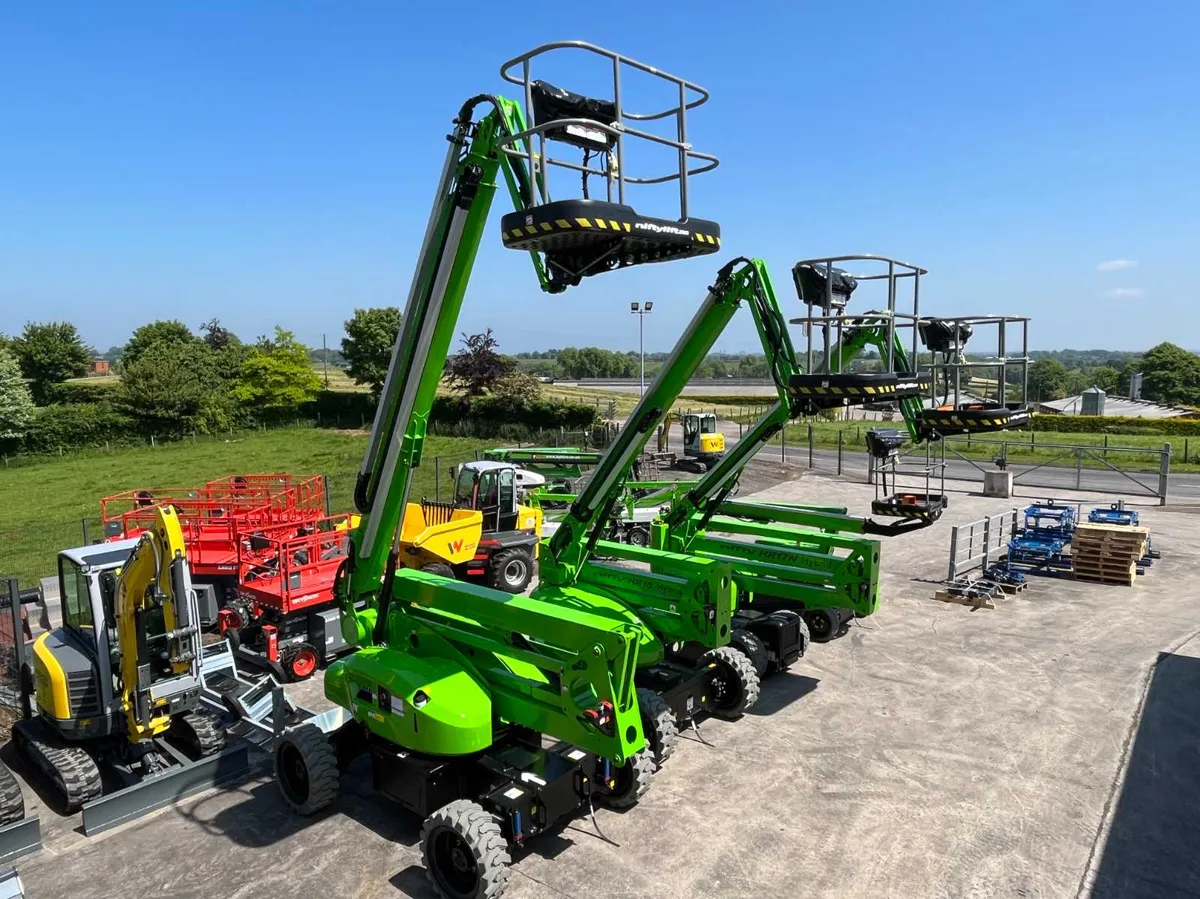 New Niftylift booms in stock - Image 2