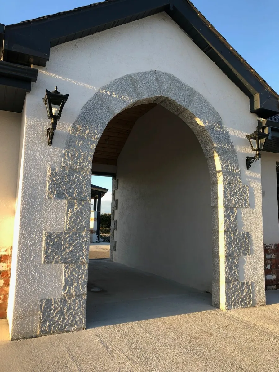 Granite Arches - Image 3