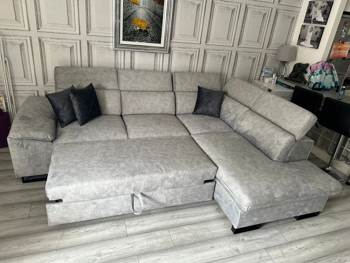 Main picture corner sofa bed