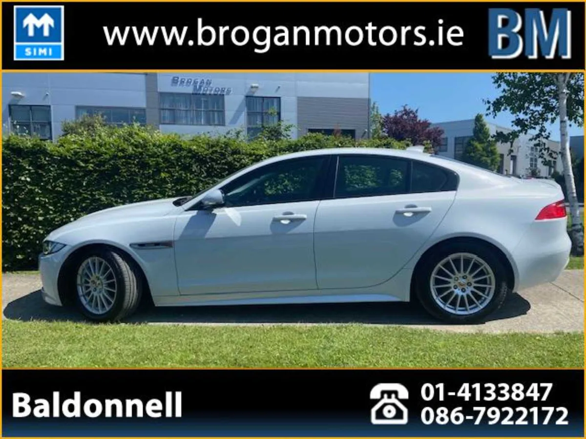 Jaguar XE, 2018 2.0 D R Sport*Automatic*Fsh* - Image 4