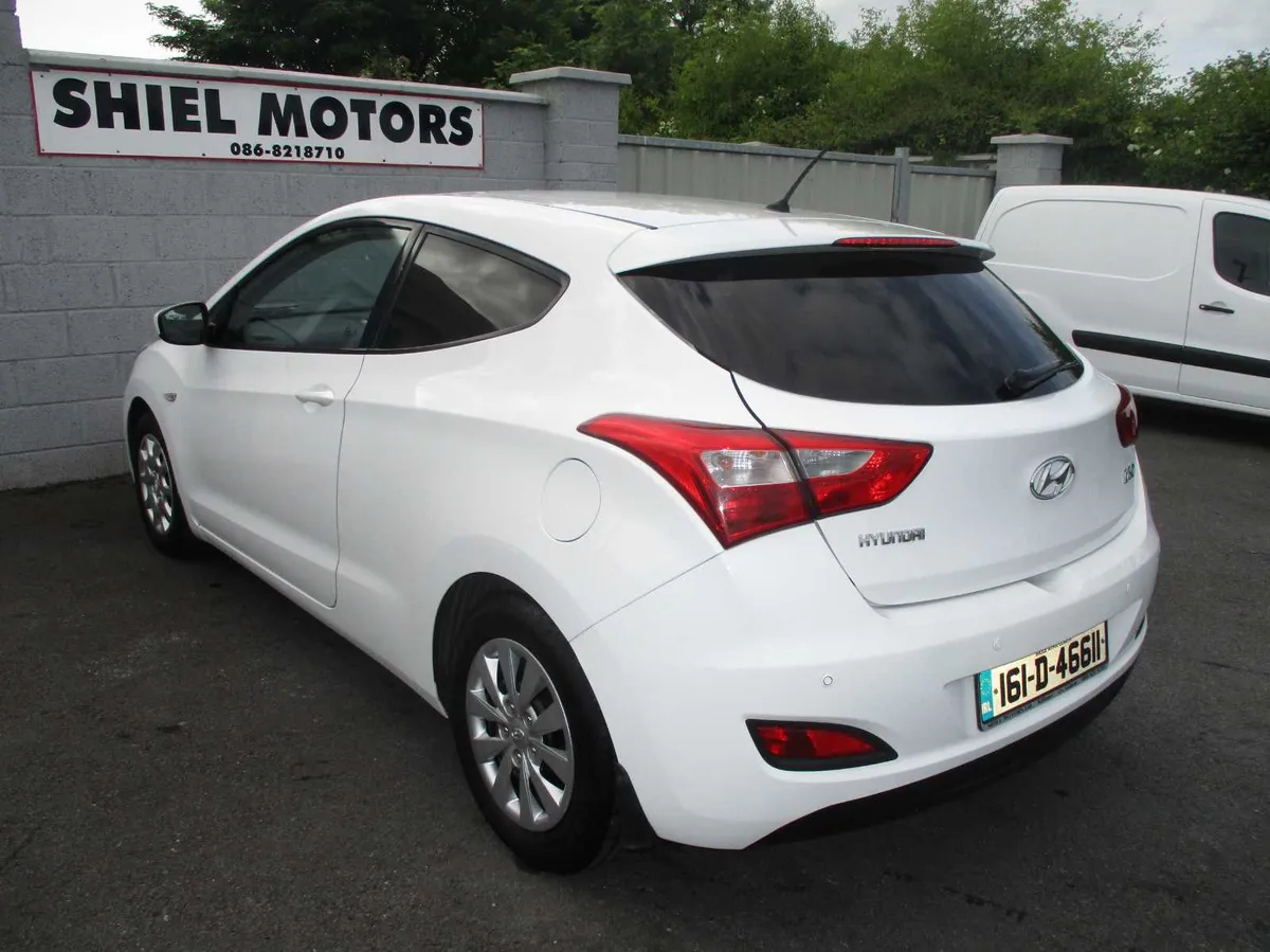 Hyundai i30, 2016 - Image 2