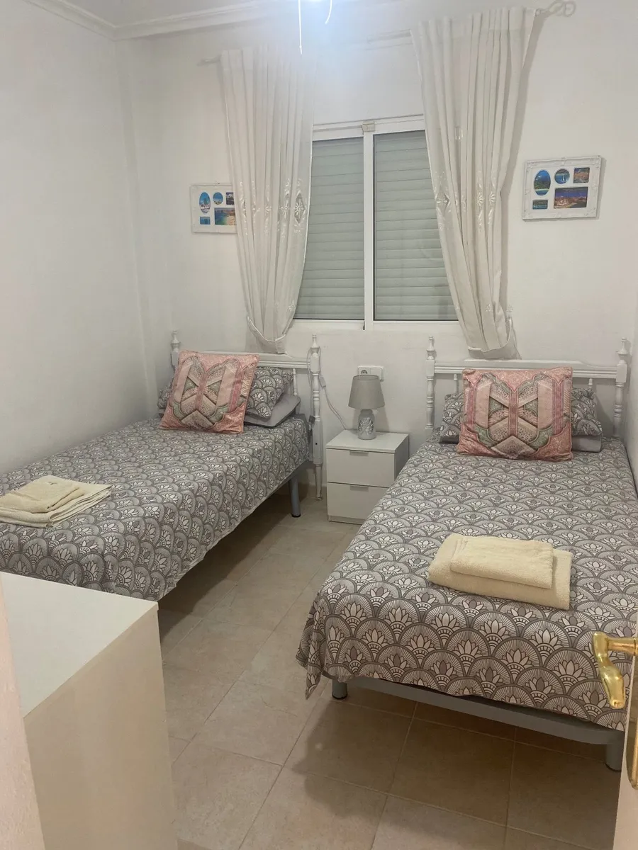 holiday rental in spain - Image 4