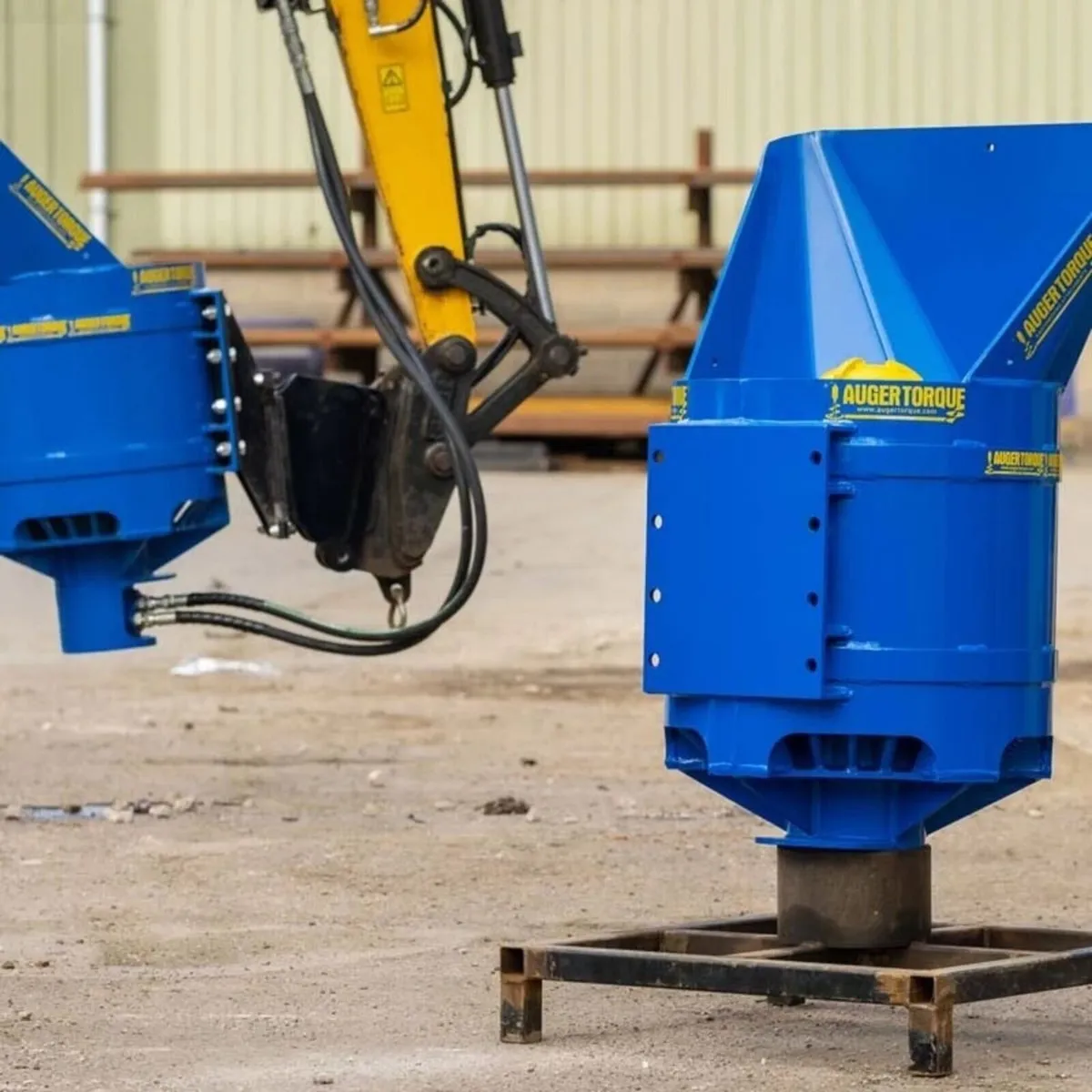 Auger torque cone crusher bucket - Image 4