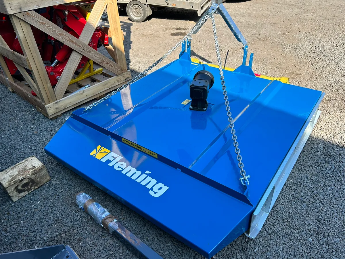 New Fleming 6ft Semi Offset Topper - Image 1