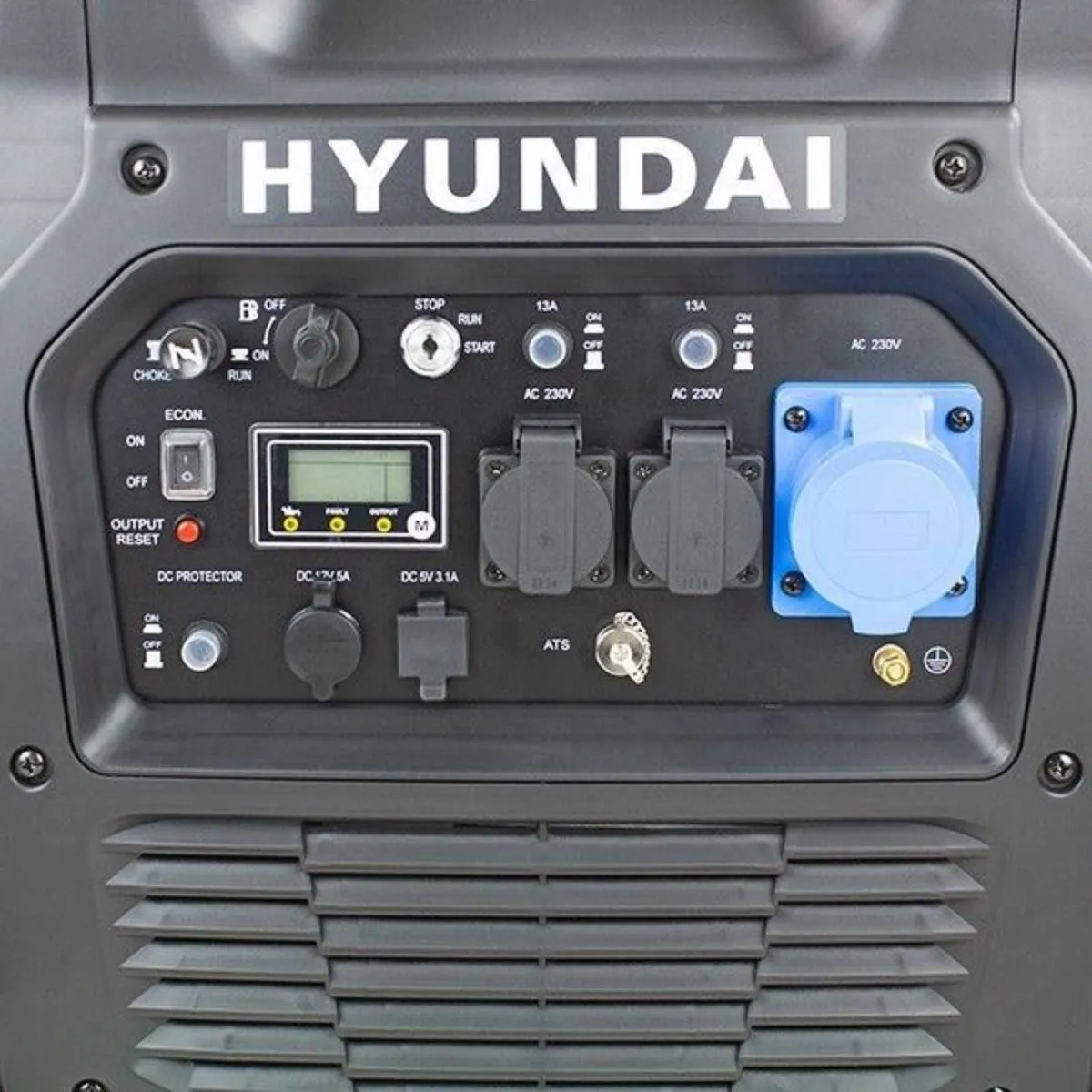 Hyundai 6600W/6.6kW Remote Electric Start Petrol P - Image 2