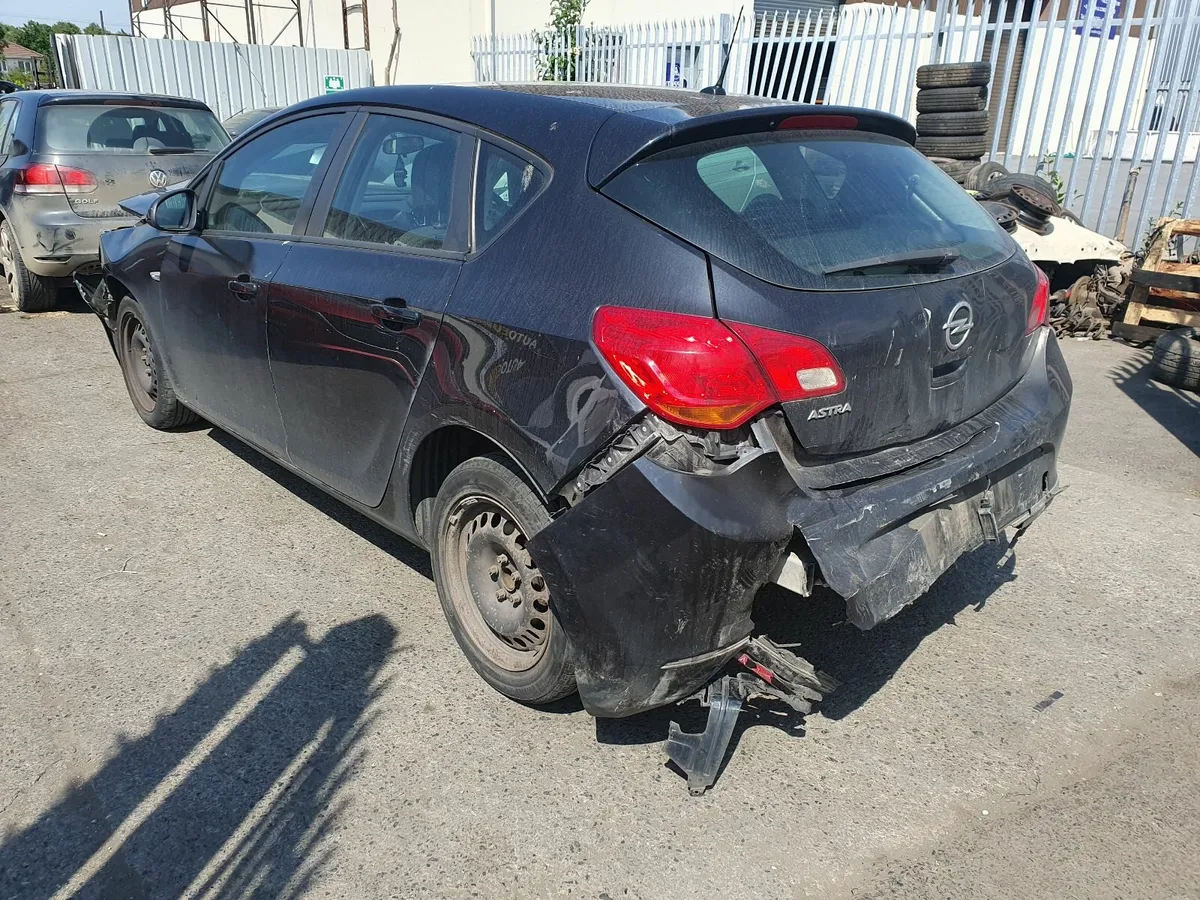 15 OPEL ASTRA 1.3 CDTI (A13DTE) FOR BREAKING - Image 3