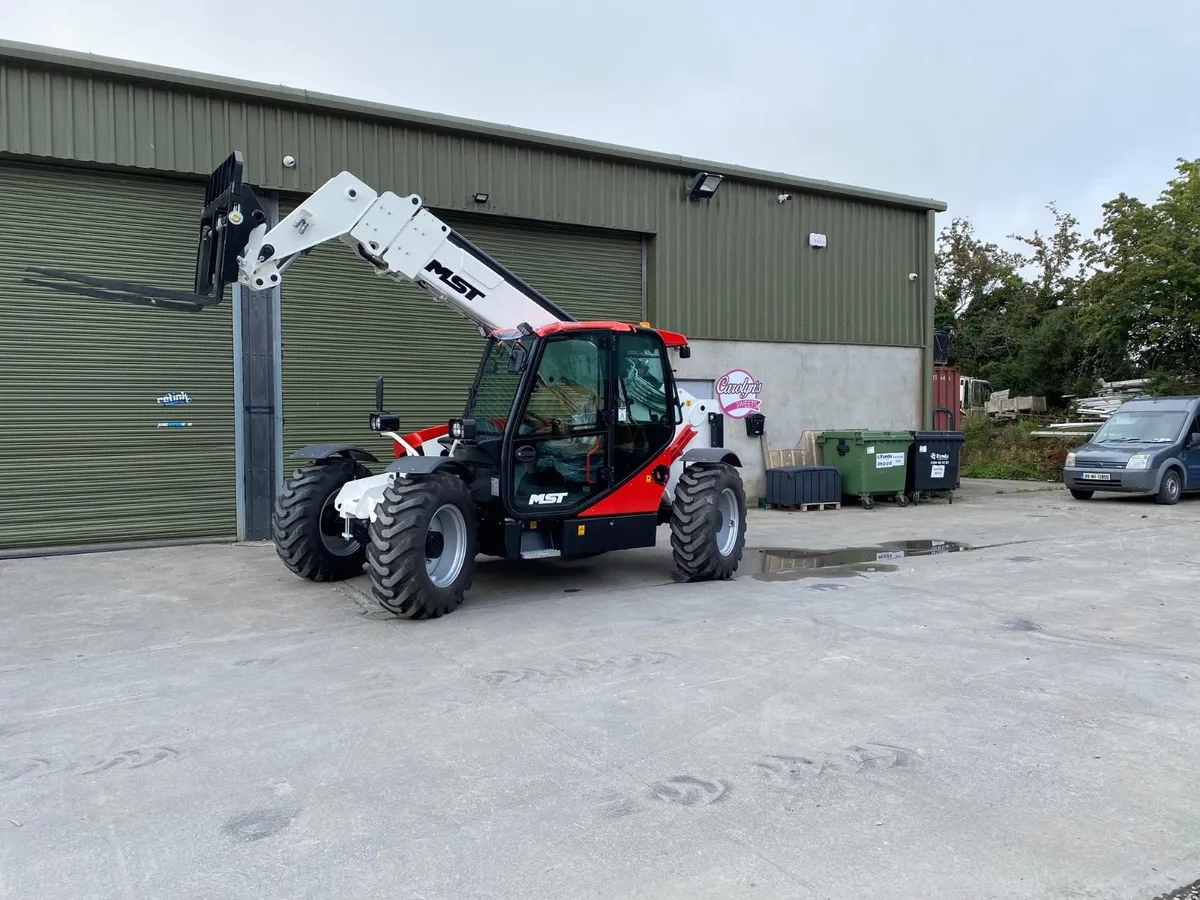 MST  MH9.35 Telehandler - Image 3