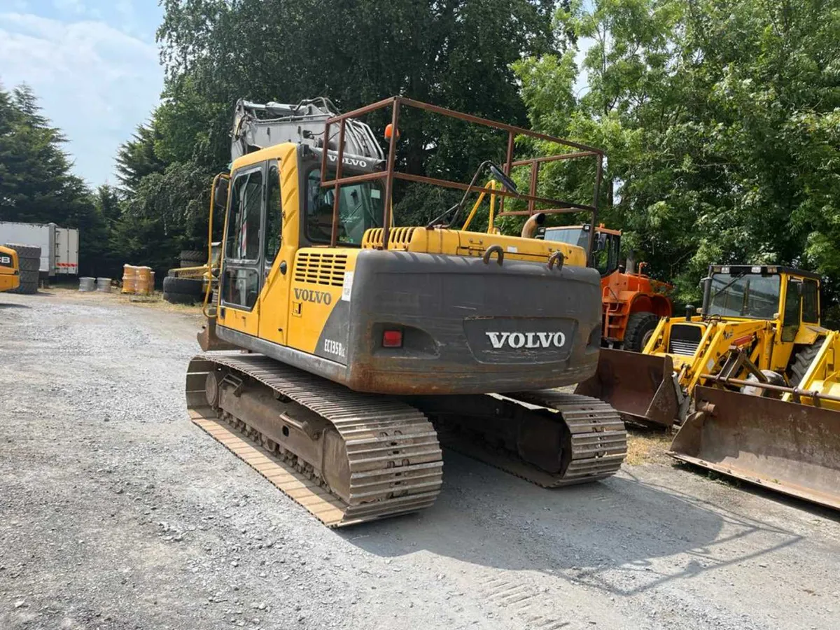 Volvo 135 excavator - Image 2