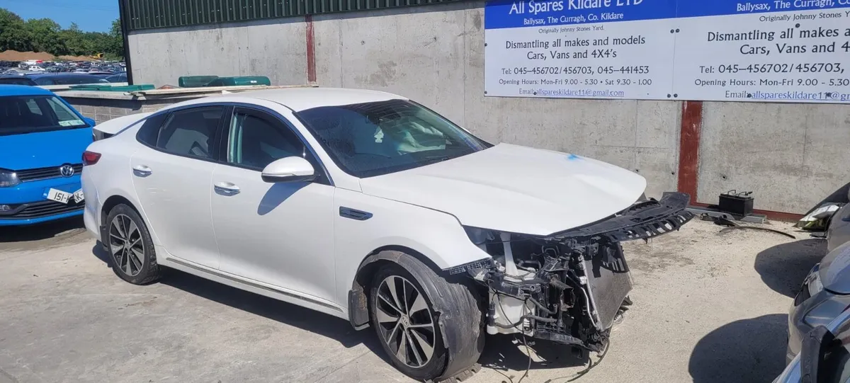 2017 Kia Optima *For Parts* - Image 2