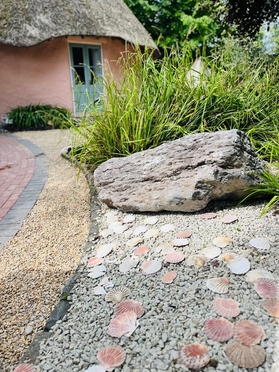Stone - Image 4
