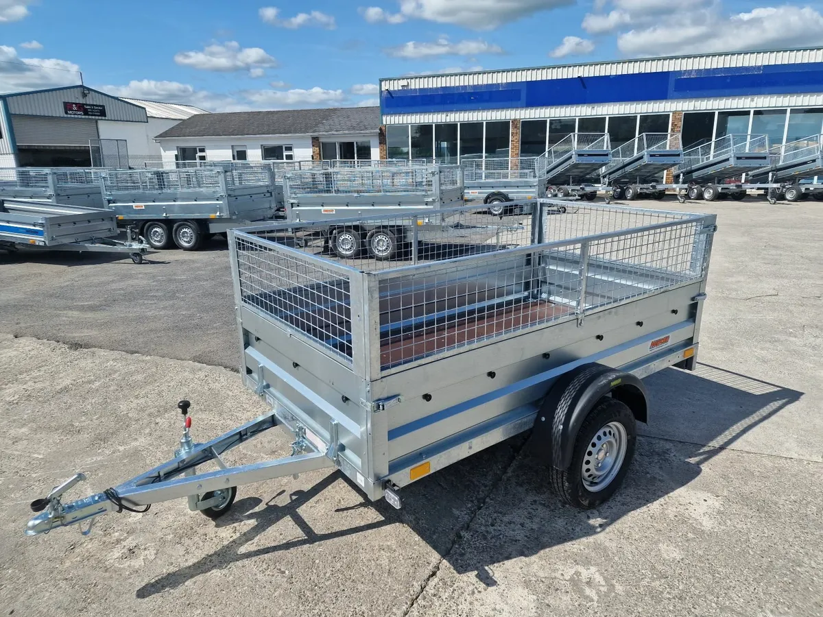 7ft8 x 4ft3 Dropdown Trailer - Image 1