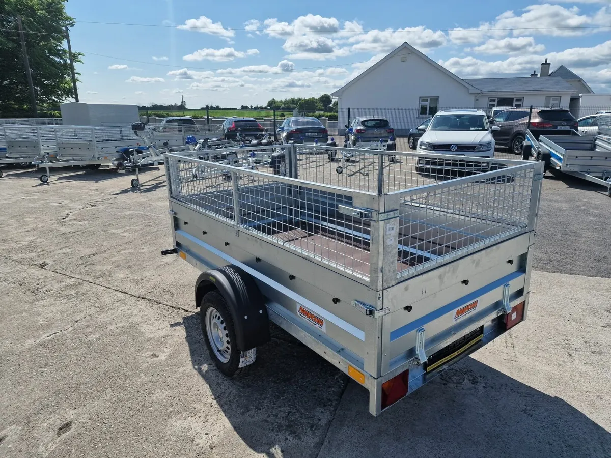 7ft8 x 4ft3 Dropdown Trailer - Image 3