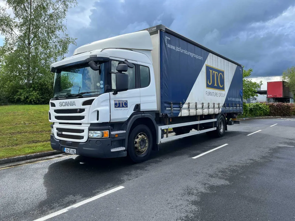 Scania P250 Curtainside 2017 - Image 1