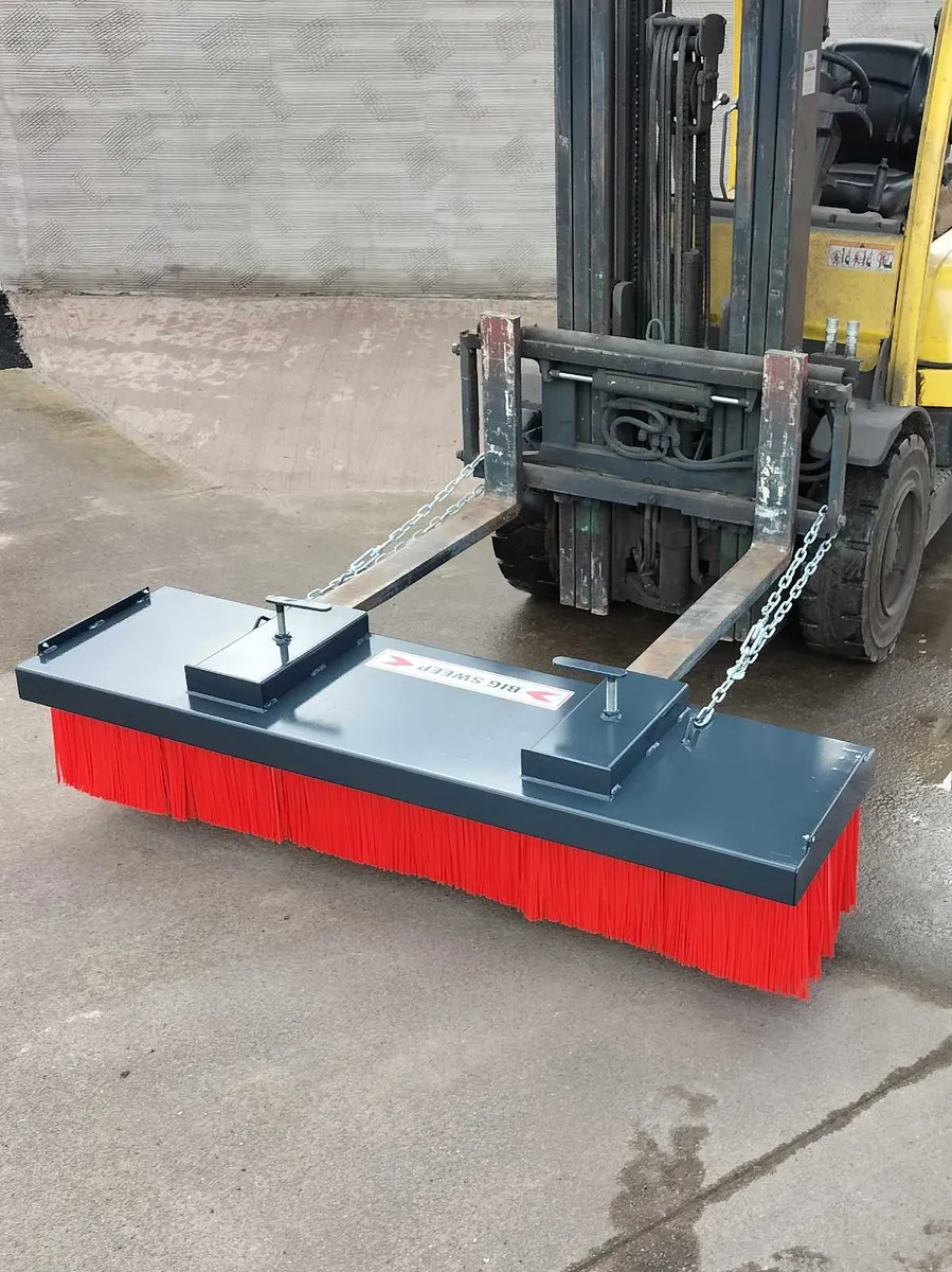 Big Sweep Forklift Telehandler Yard Sweeper Brush - Image 3