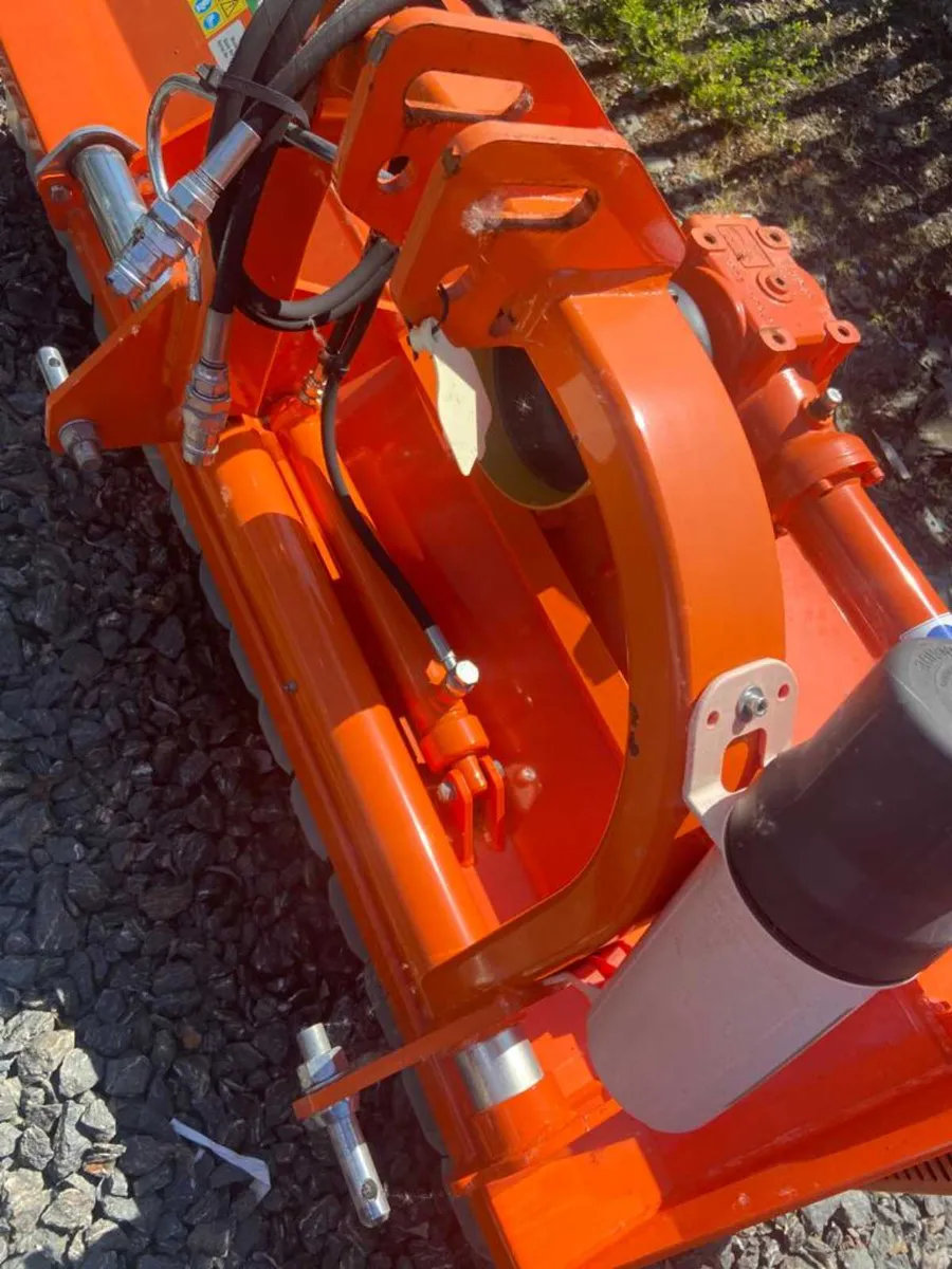 New Rinieri TRF165 Flail Mower - Image 3