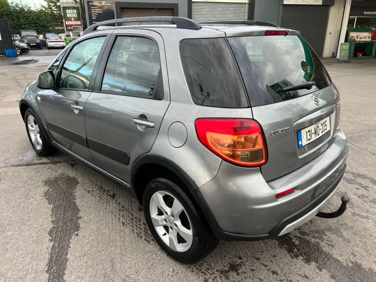 Suzuki SX4, 2013 IAWD 2L DIESEL 4DR 2.0 D - Image 4