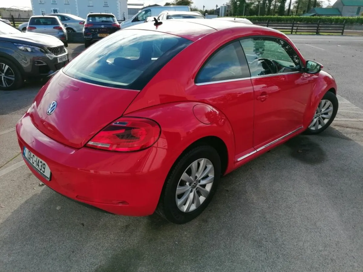 2013 Volkswagen Beetle 1.6TDI Technology - Image 4