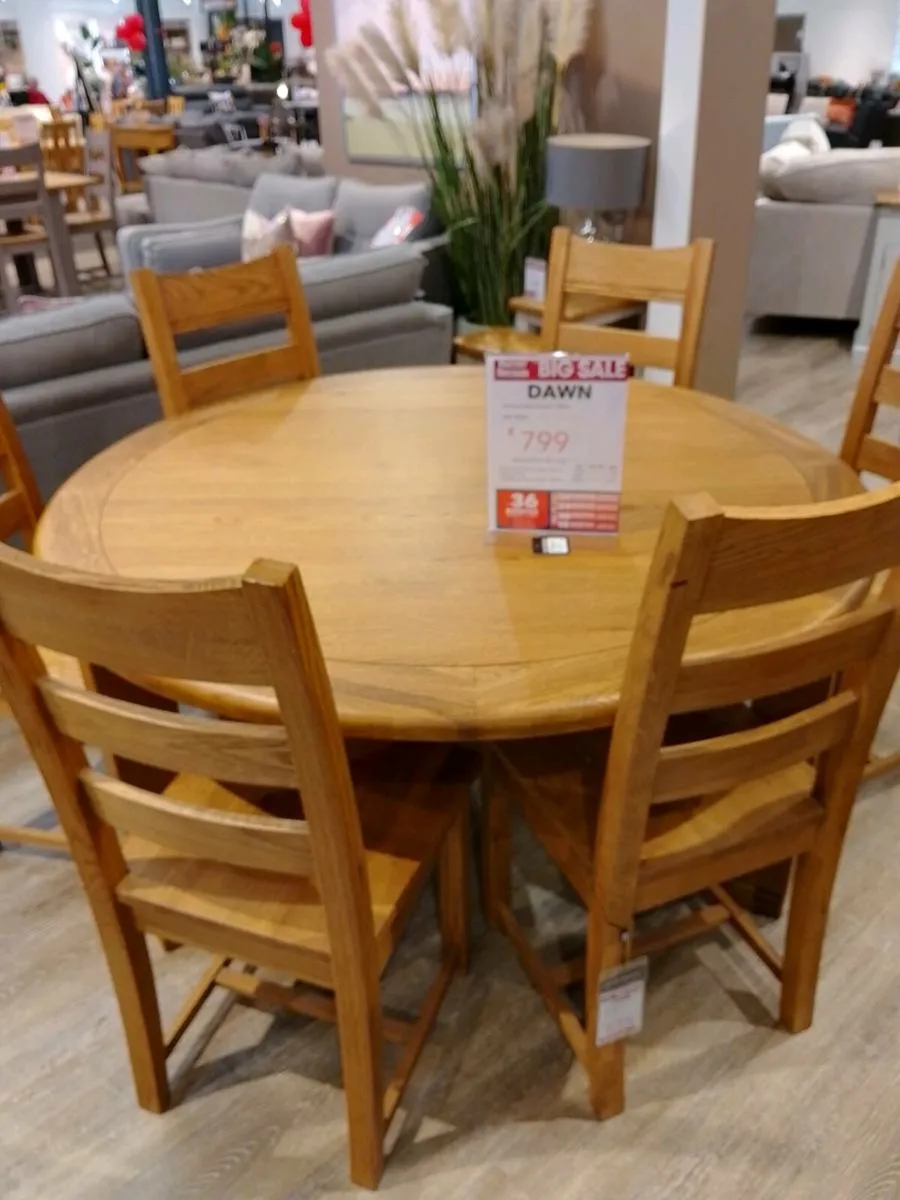 Harveys oak deals dining table