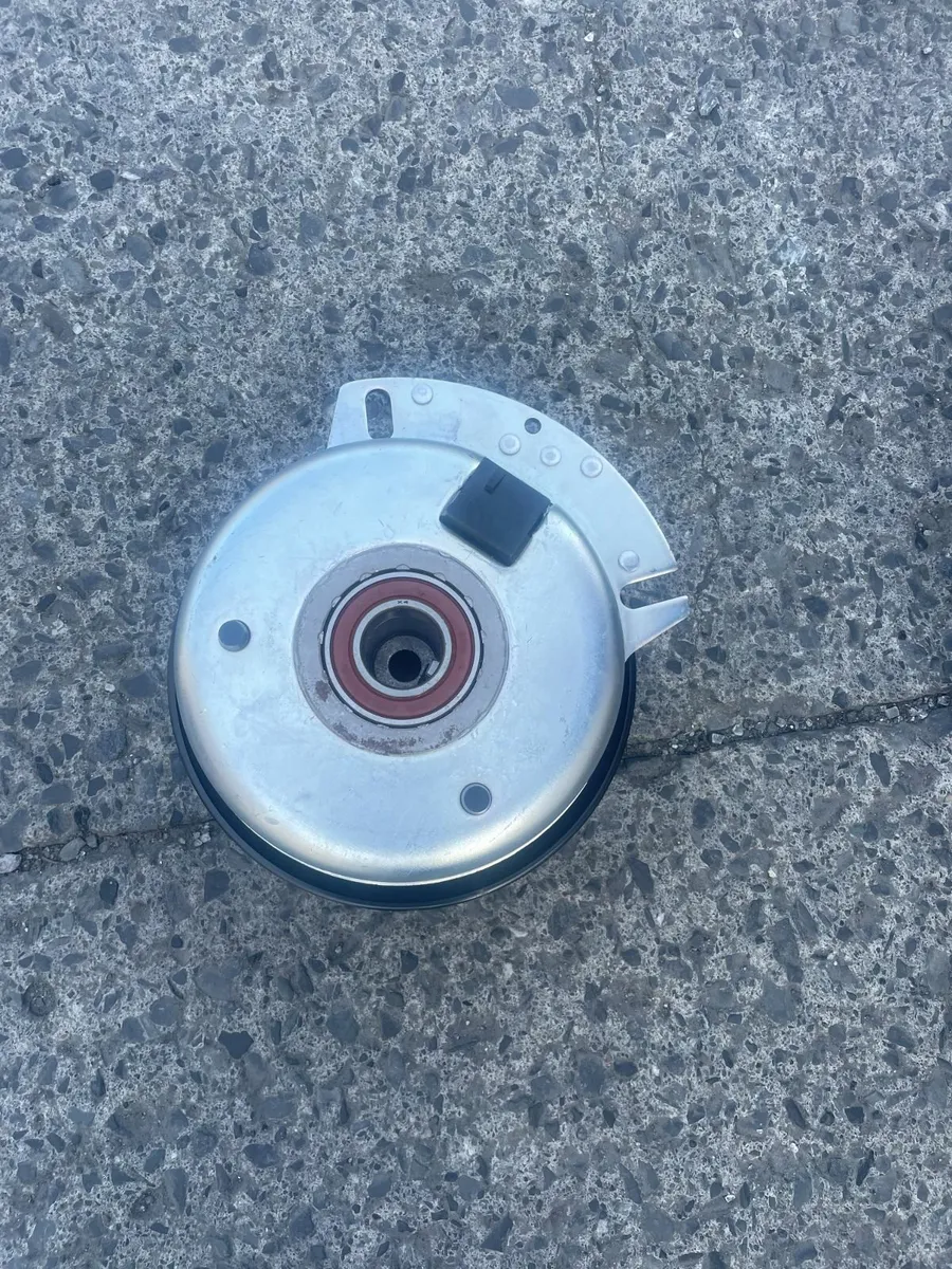 Honda PTO Clutch 2622 - Image 2
