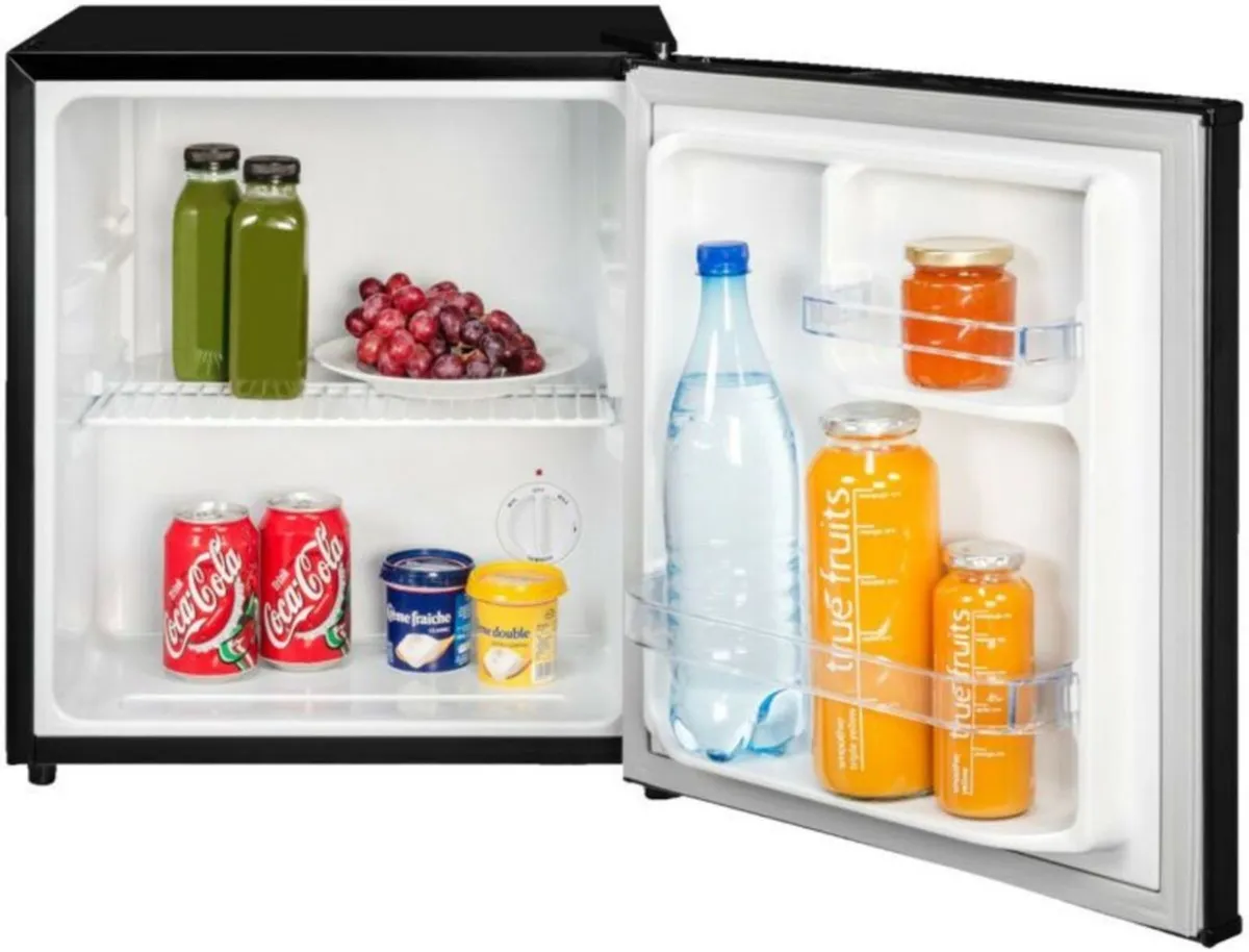 12 volt Compressor Fridge : Camping / Camper / Van - Image 4