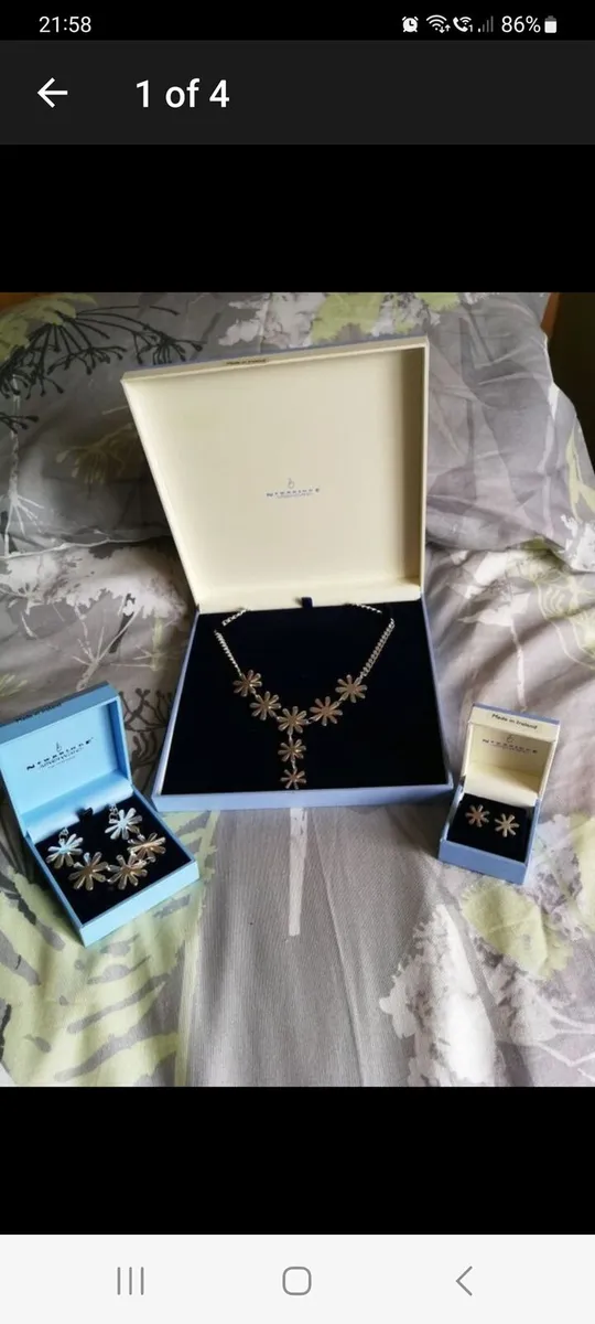 Newbridge silver necklace, bracelet and earrings
