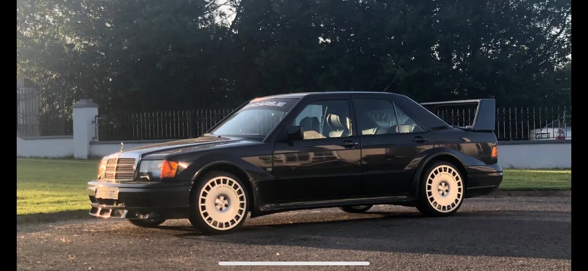 Mercedes 190 evo 2 replica 1990