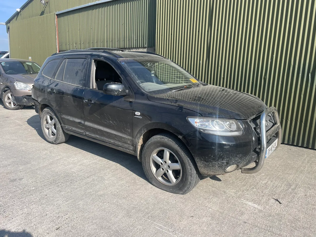 2008 Hyundai Santa Fe 4wd for dismantling