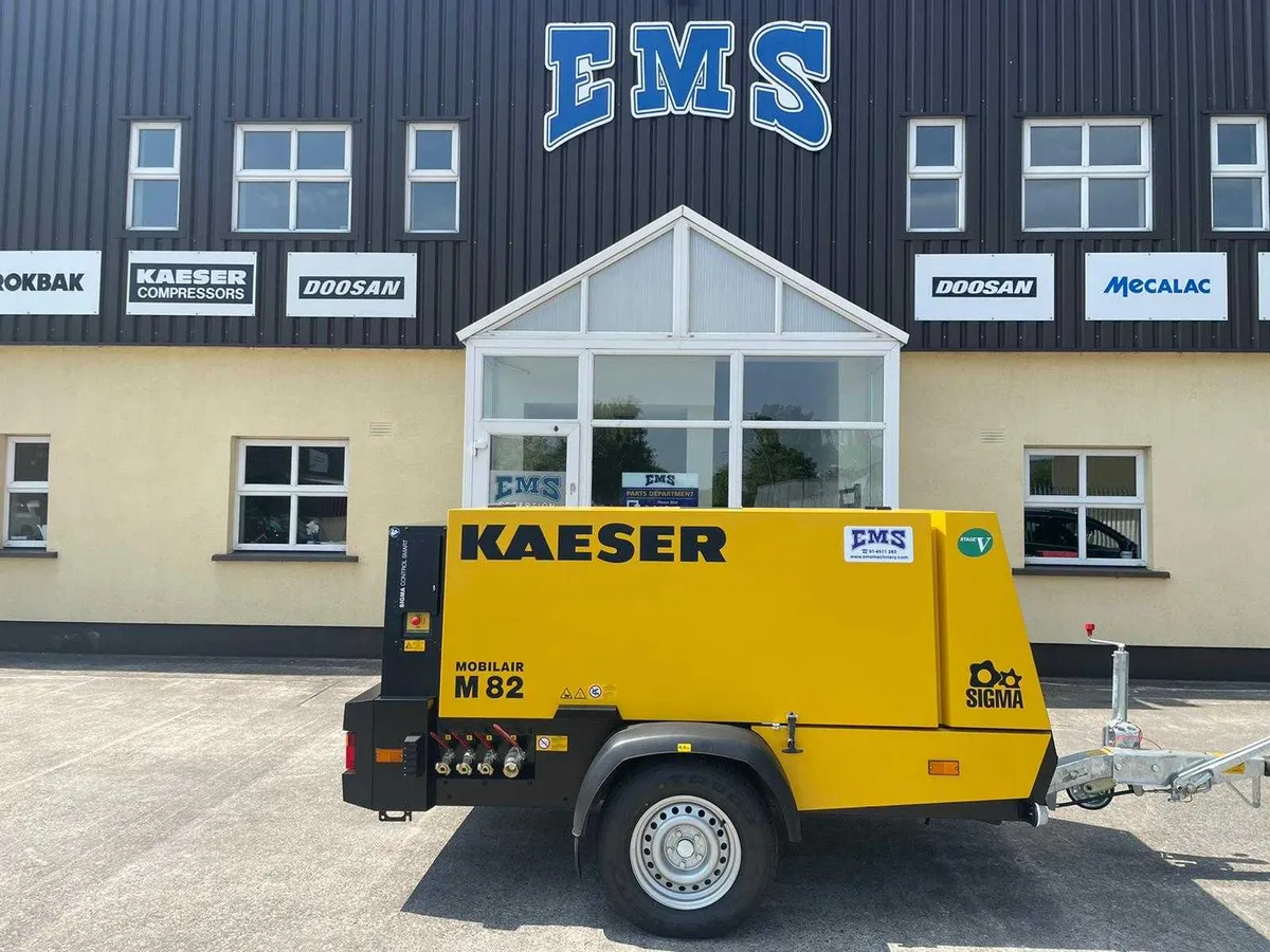 Kaeser M82 Mobile Compressor - Image 1