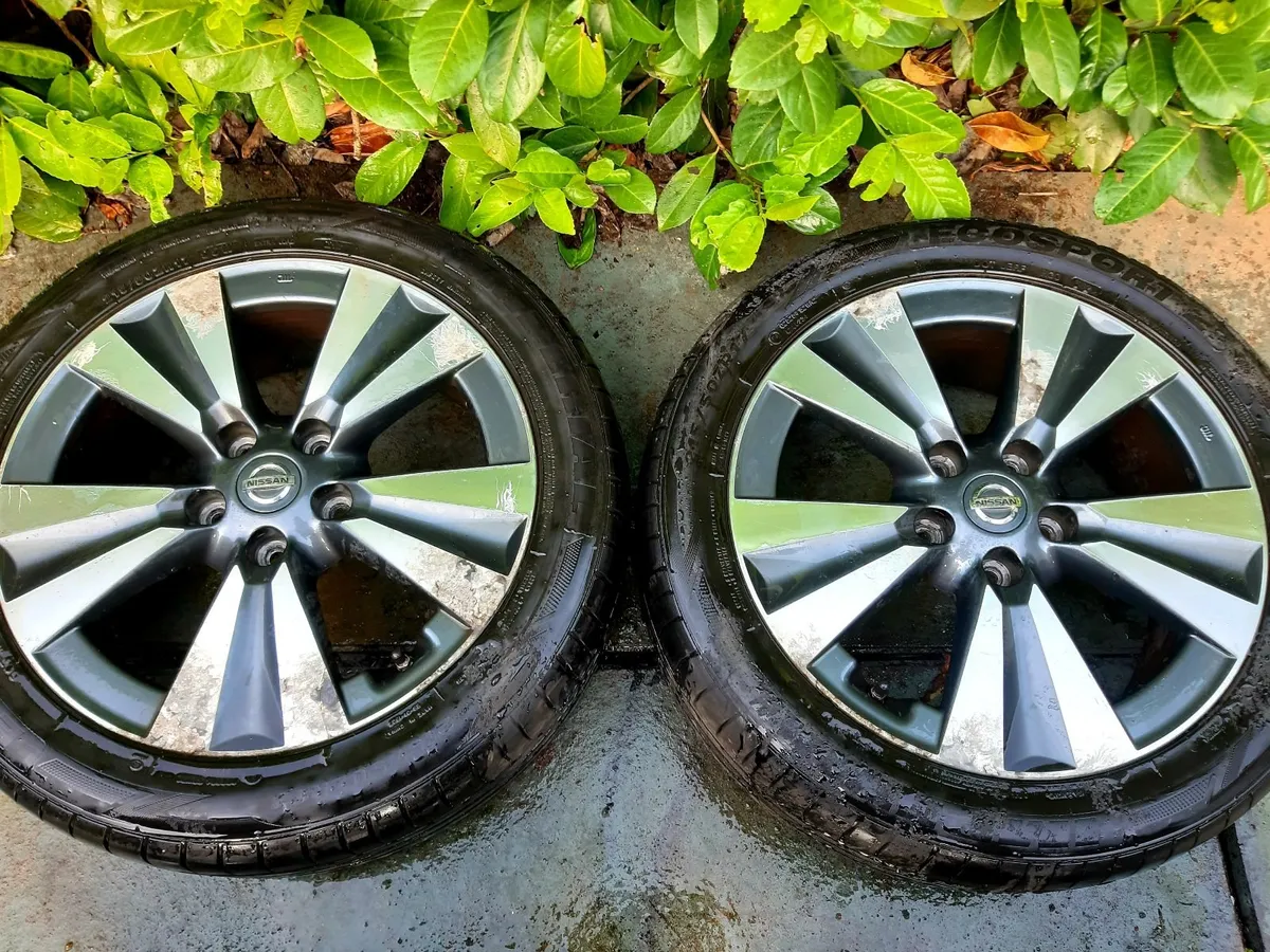 OEM Nissan alloys 17inch 5x114.3 - Image 3