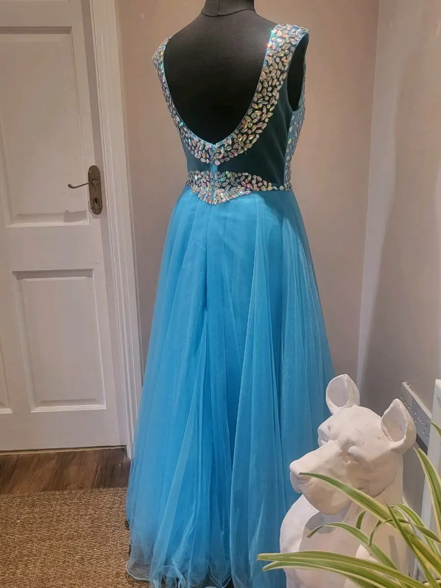 REDUCED Ball gown BNWTO - Image 3