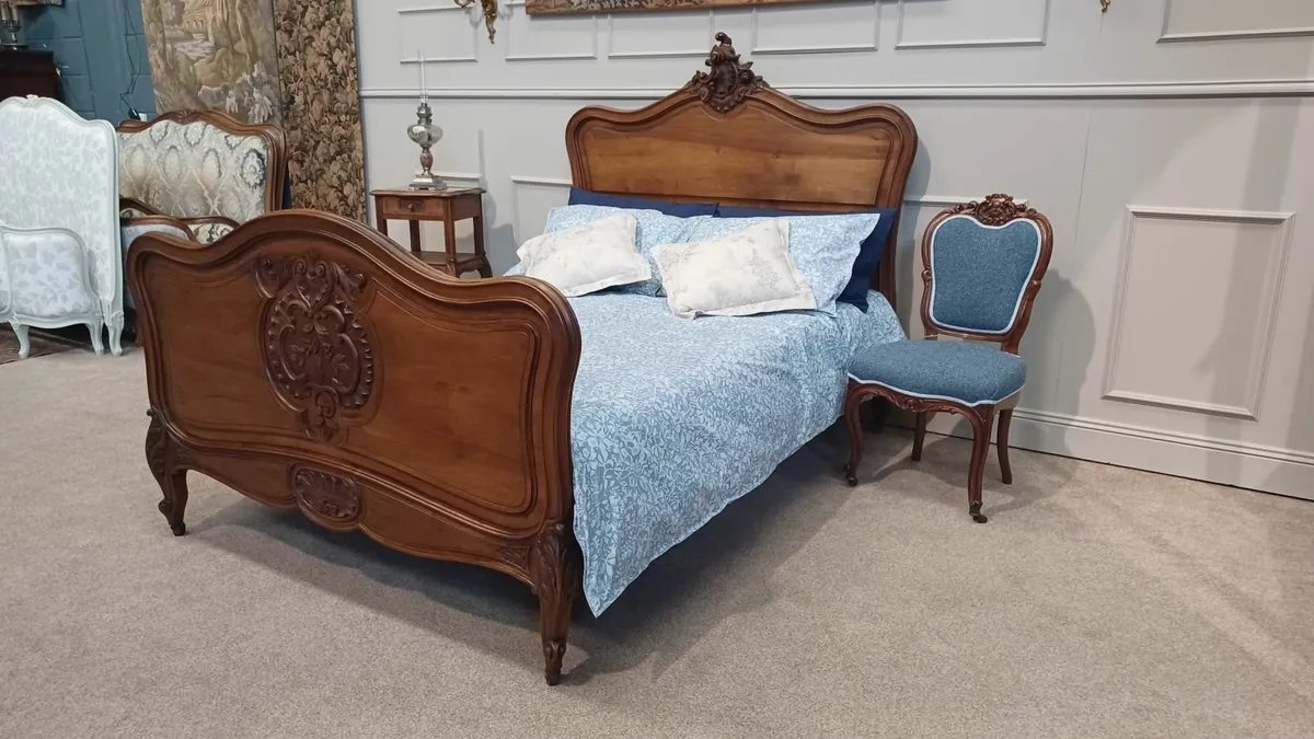 Old double deals bed for sale