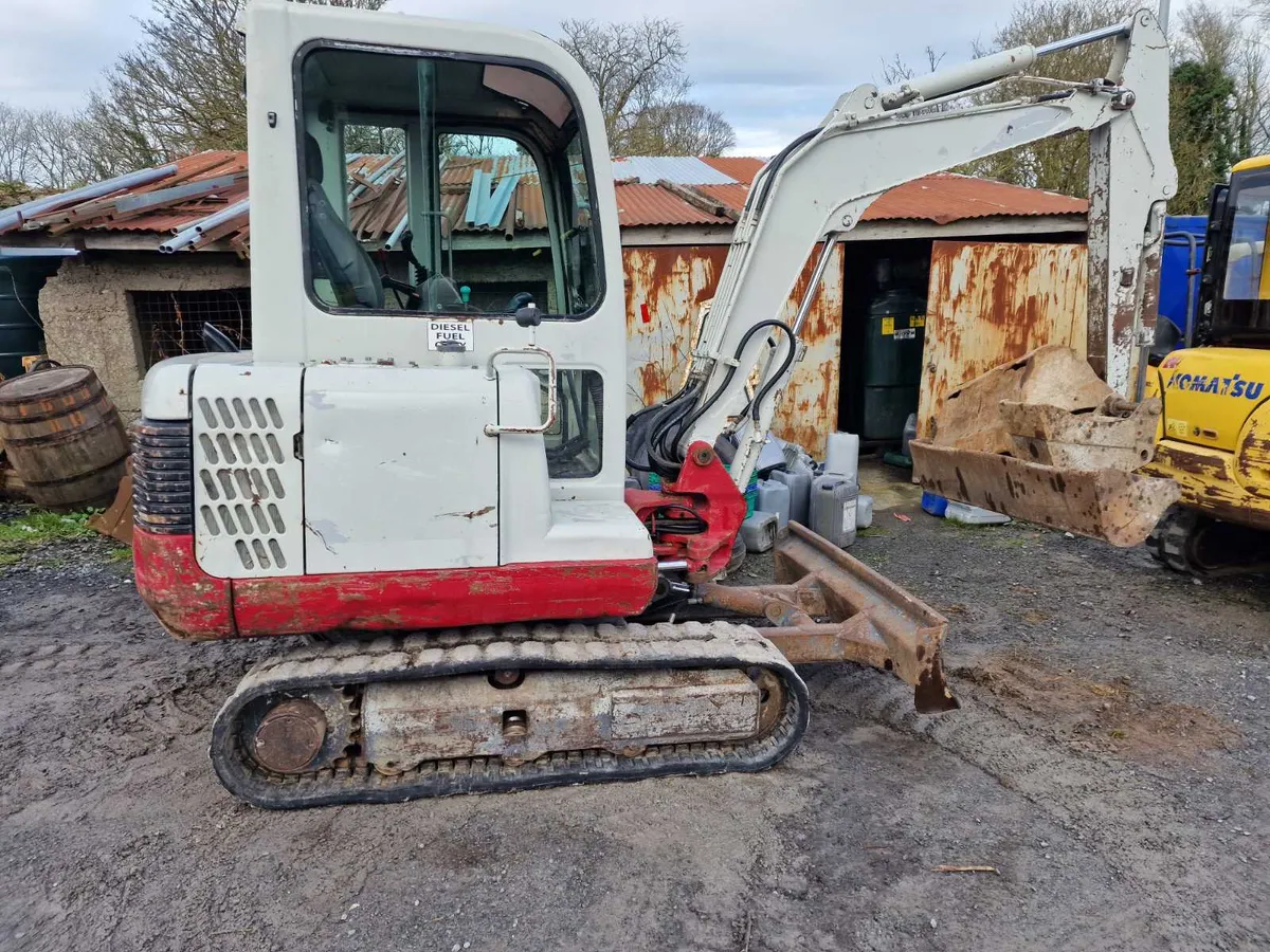 Takeuchi  125 - Image 4