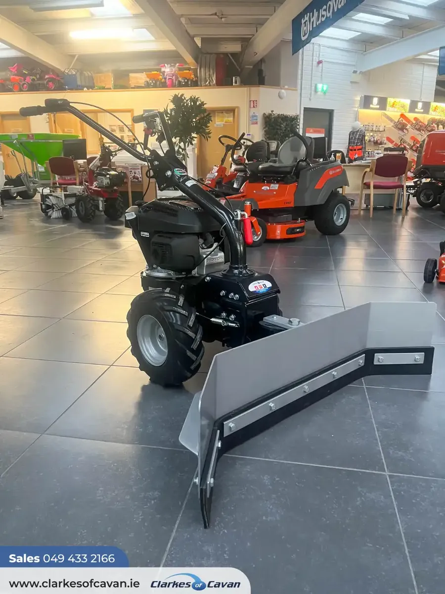 Yard scraper - Image 1