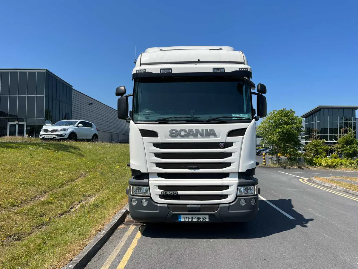 Scania R450 6X2 2017 - Image 2