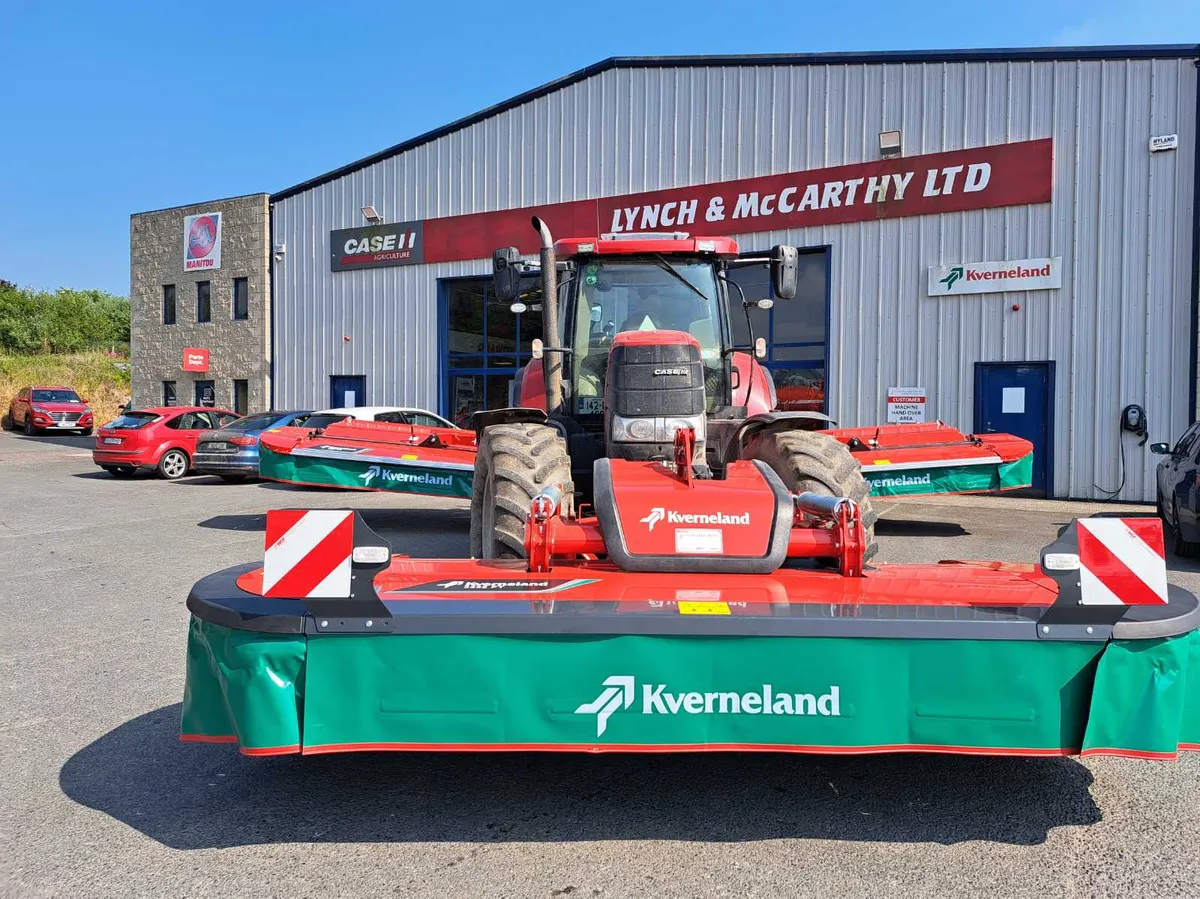 New Kverneland butterfly mowers