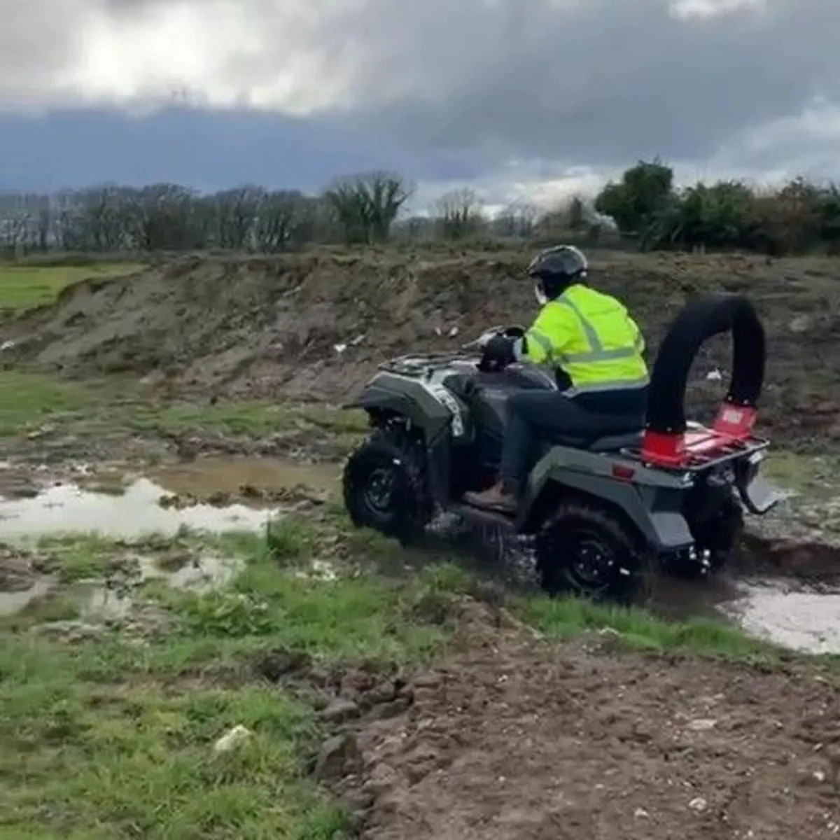 Quad bike training. - Image 2