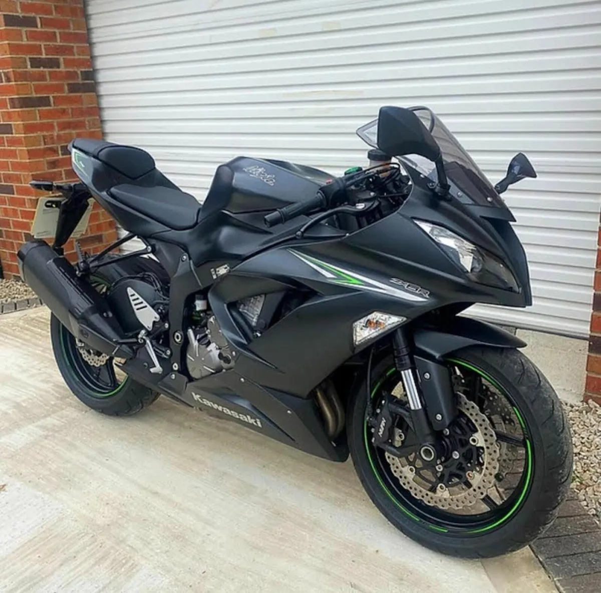 KAWASAKI ZX636 NINJA 375 MILES FROM NEW for sale in Co 