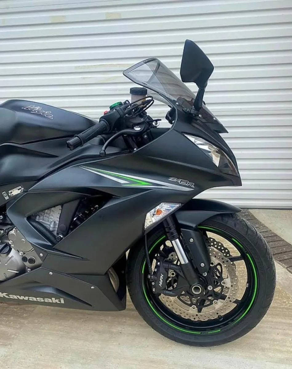 KAWASAKI ZX636 NINJA 375 MILES FROM NEW/ NI regist - Image 4