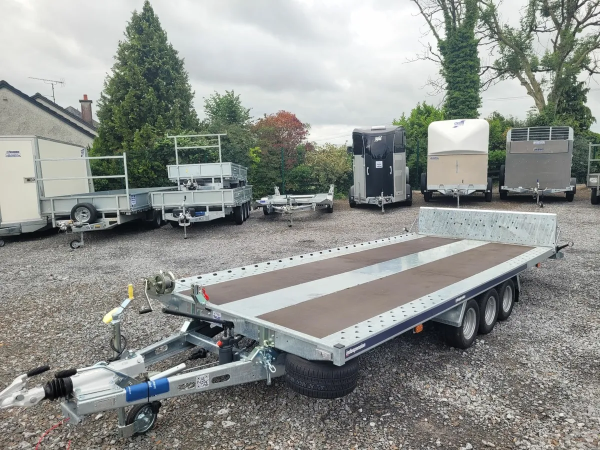 16' x 6'8"  TILT BED TRANSPORTERS - Image 4