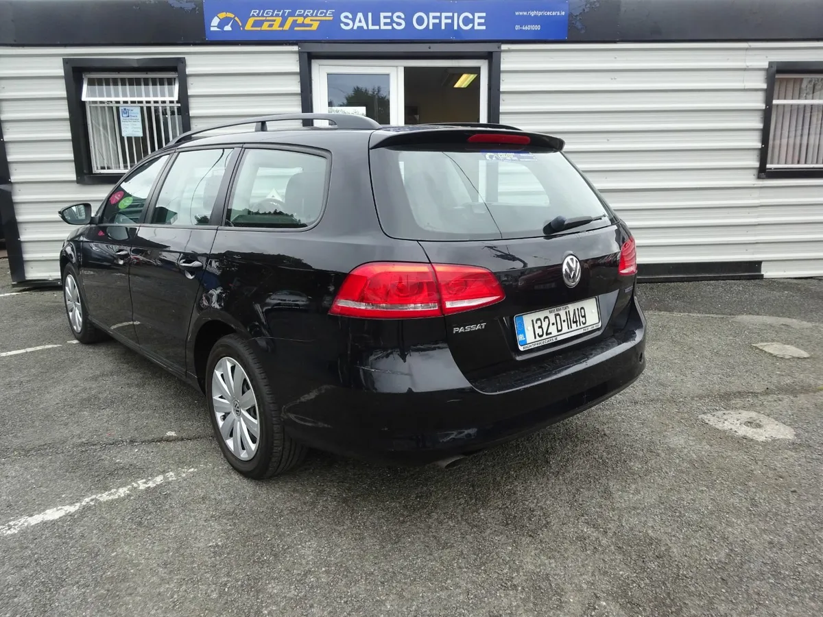 VOLKSWAGEN PASSAT ESTATE 1.6 TDI BLUEMOTION - Image 4