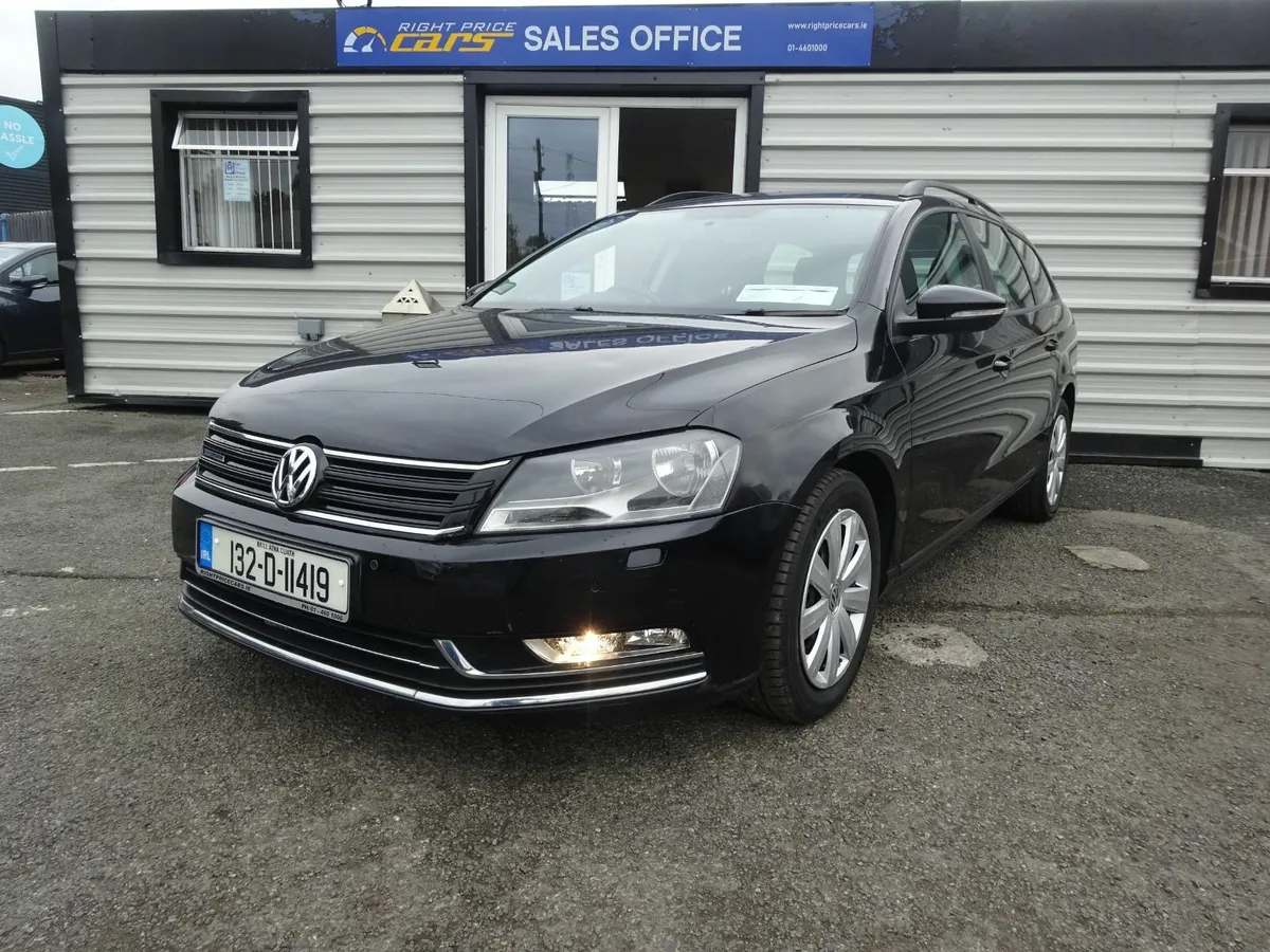 VOLKSWAGEN PASSAT ESTATE 1.6 TDI BLUEMOTION - Image 3