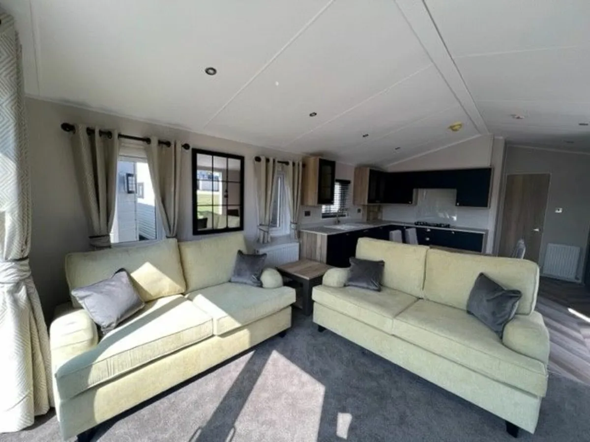 WILLERBY GAINSBOROUGH FULL RESIDENTIAL SPEC - Image 4